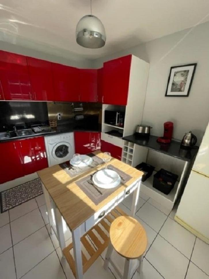 L'Aviateur - Self Check In Apartman Chartres Kültér fotó
